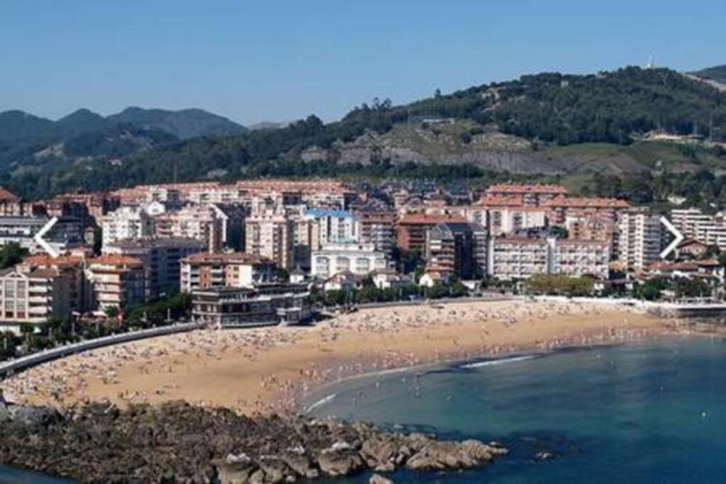 Castro Holidays - Centrico Piscina Urbanizacion Garaje Gratis Castro Urdiales Luaran gambar